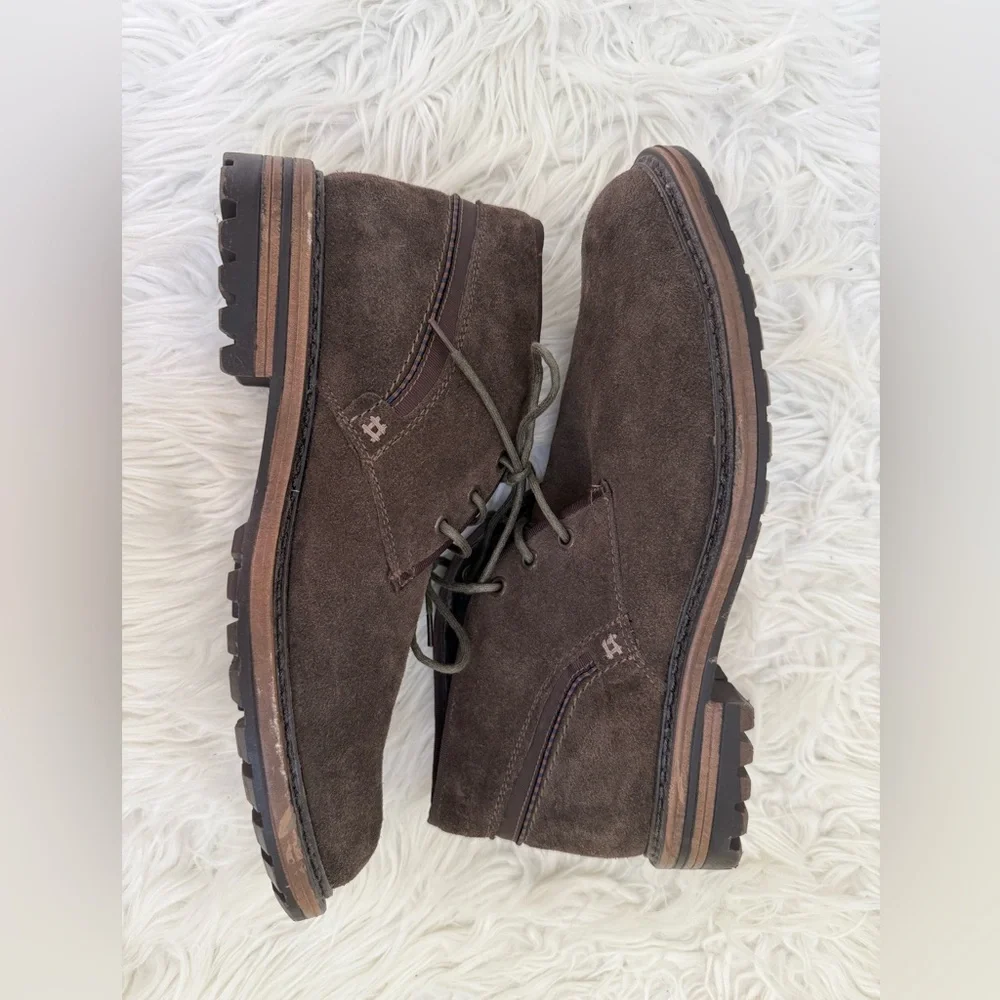 Suede Chukka Boots